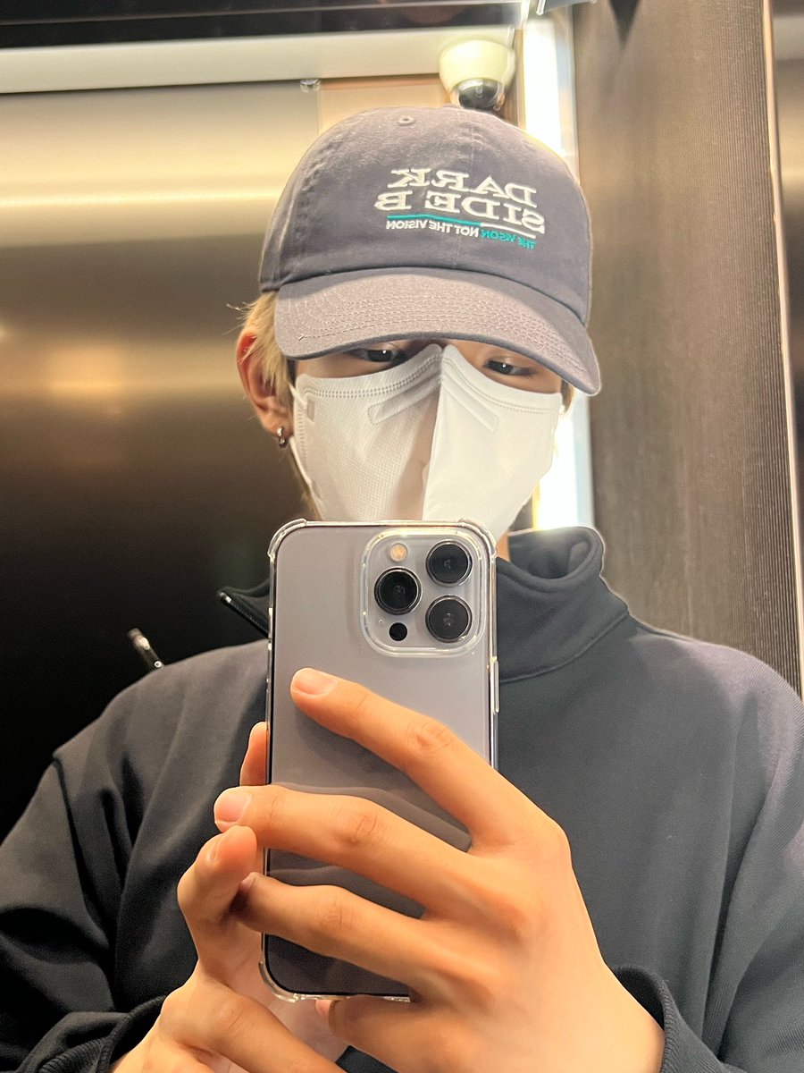 ToTaroMilkTea's tweet photo. 🦦message is here💌
070522 

- hi
-have u eaten? https://t.co/QekeH7Ewr4