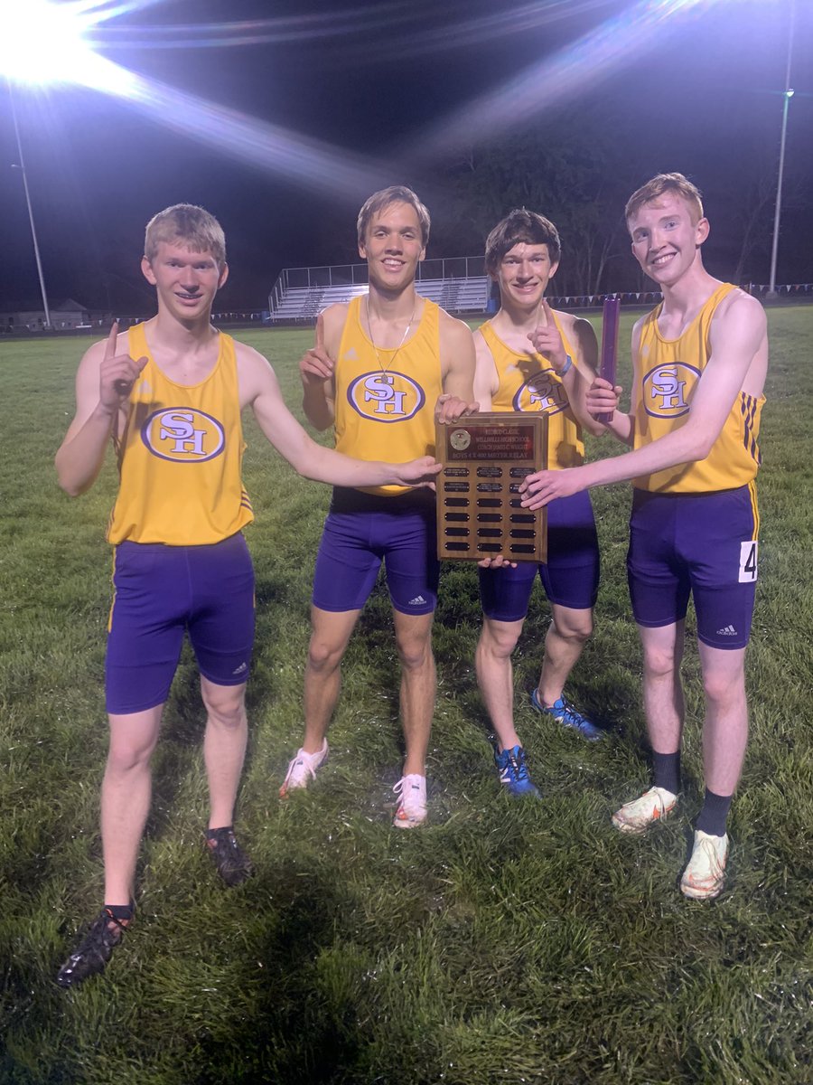 SHHSTracknField's tweet photo. 🥇CHAMPS 🏆

4x400m Relay
⏱ 3:28.46
Jack Gisel, Collin Rooney, Alex Gisel, and Luke Bunker https://t.co/19M5HTR1f2