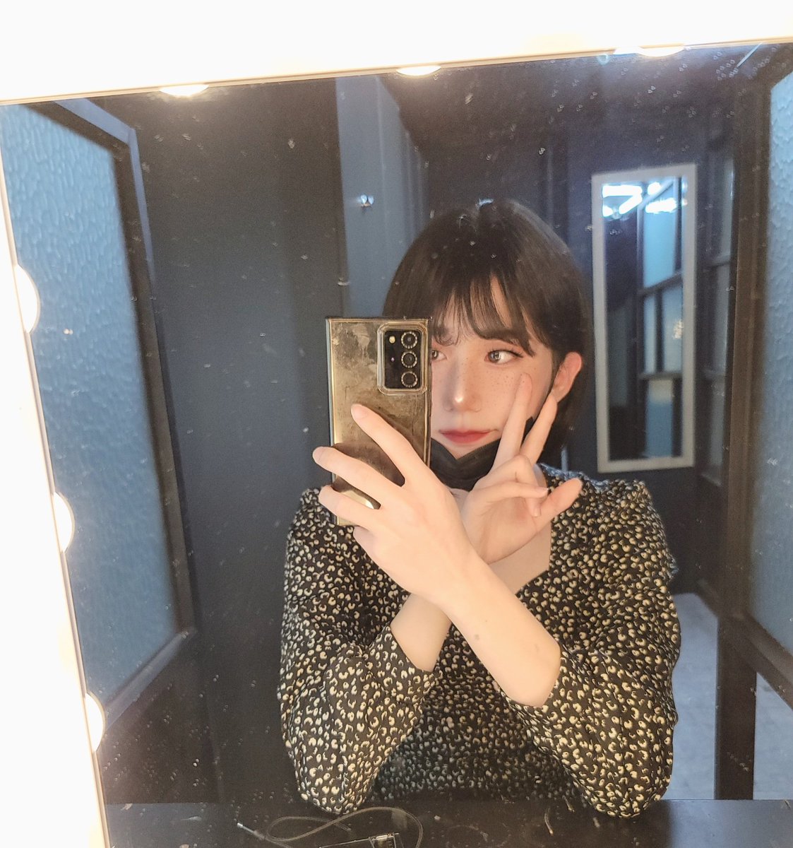 goodwinter99's tweet photo. 할줄아는 포즈가 이거 하나뿐이당,,
저한테 하트 눌린분들,,!!
저랑 친해지시죠! (장난입니다😂) https://t.co/cxbWHPQGSA