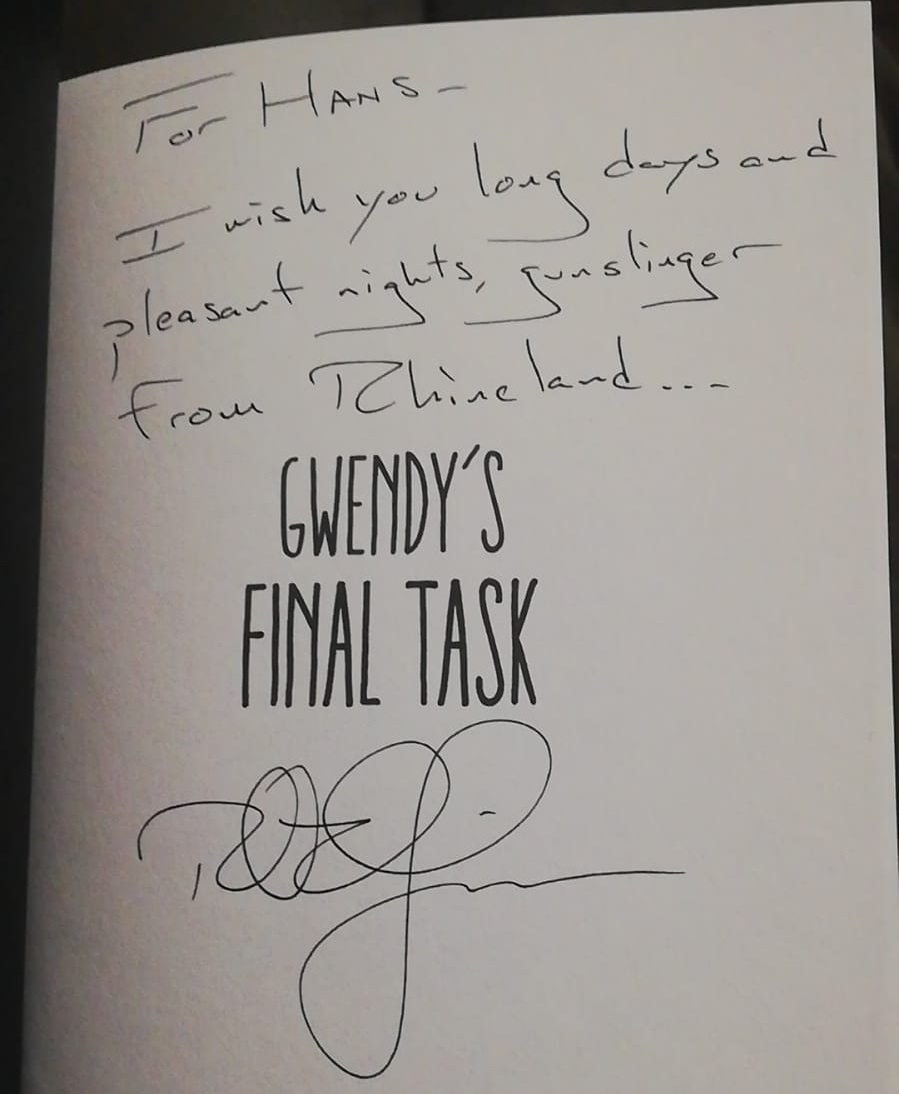 hwvw's tweet photo. I received my Copy of @StephenKing and @RichardChizmar 's #GwendysFinalTask Today here in Germany, and I could not be happier about the inscription @RichardChizmar did. Long days and Pleasant night my friend. https://t.co/8HcFDLU6iF
