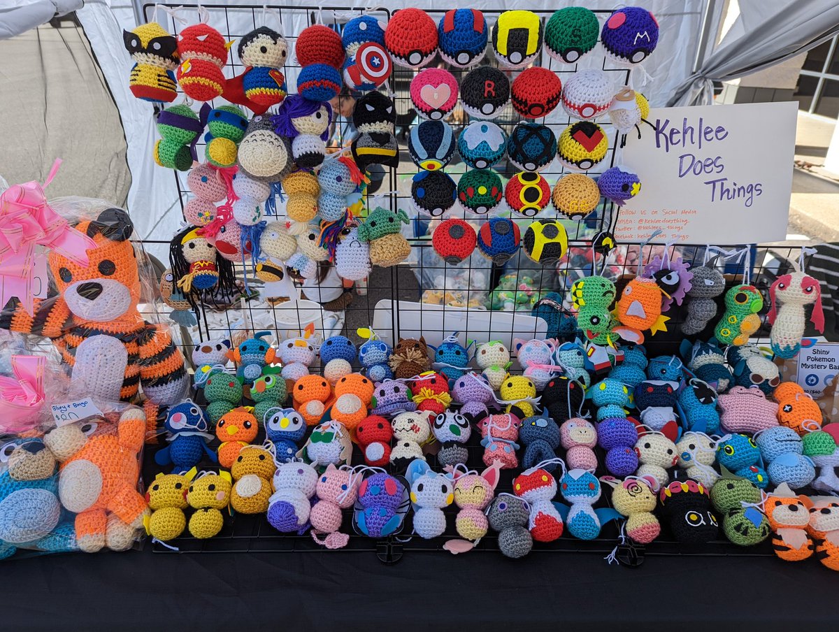 Kehlees_Things's tweet photo. Superhero Fest for Free Comic Book Day at #comichoarderzwaynesville
#pokemon #richlandmo #waynesvillemo #strobertmo #rollamo #lebanonmo #WhosThatPokemon #crocheteverypokemon #FreeComicBookDay #pokemonamigurumi https://t.co/5gxRck0kxZ