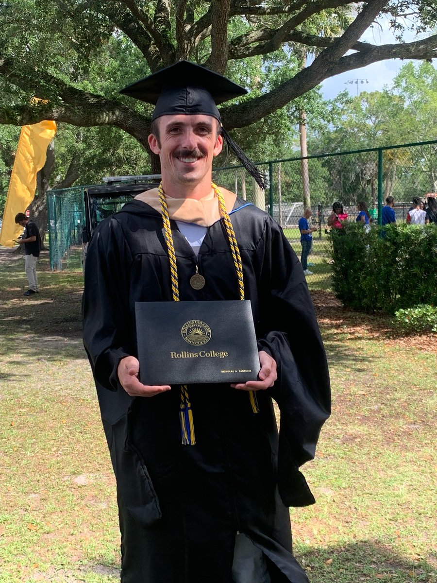 Jonathan Santuccis Cousin tweet media