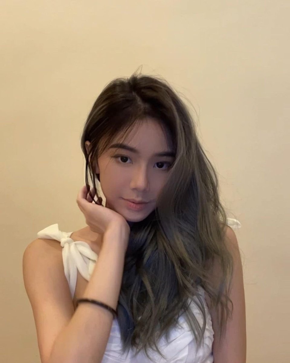 shikhei98's tweet photo. ✨🖤😇 https://t.co/Sx8stQC1v6