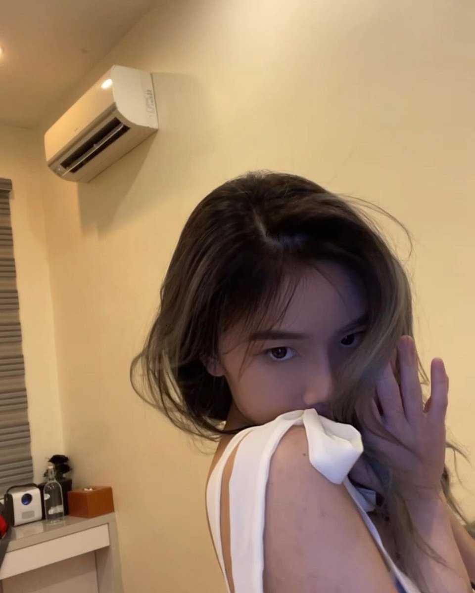 shikhei98's tweet photo. ✨🖤😇 https://t.co/Sx8stQC1v6