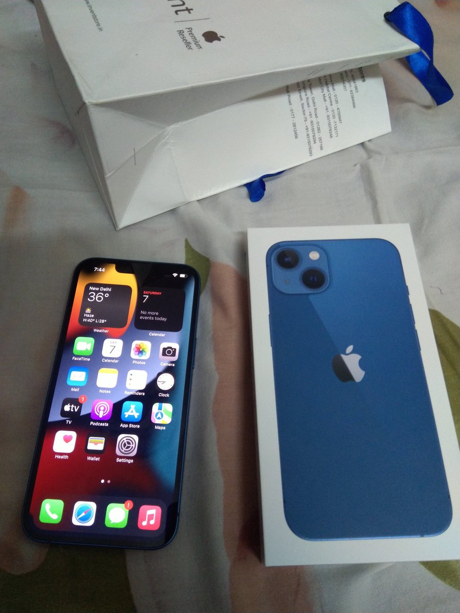 Dixit_0511's tweet photo. Today got #Apple13 as a common birthday and anniversary gift, although I was very happy in Android , but the wish and choice of my dear husband had to be respected 😌

@Apple 
@AppleSupport https://t.co/PyeUv1vSrP