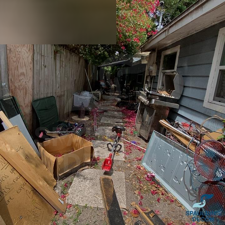 SpauldingDecon's tweet image. A beautiful home destroyed by an impromptu meth lab 💔
​
​#traphouse #methlab #floridahome #floridaliving #floridalife