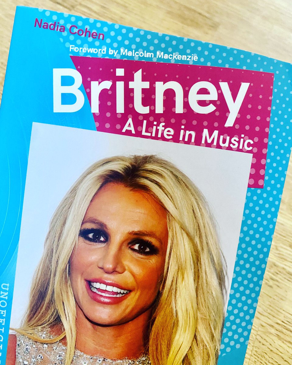 nadiamarsh's tweet photo. Oops I did it again! Happy Publication Day! #BritneySpears #britneysback #BritneyArmy https://t.co/Z6tPQnn6UG