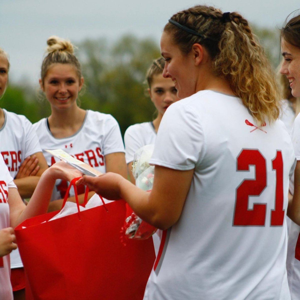 _Stasia_G's tweet photo. 100 goals❤️🥍 @RedHookGirlsLax @Cobrakailax @YJNorthlacrosse @YJDutchess @StephenHaynes4 @MKramerTHR @PJSports @WilmUWLax https://t.co/eE7xnVJaU7