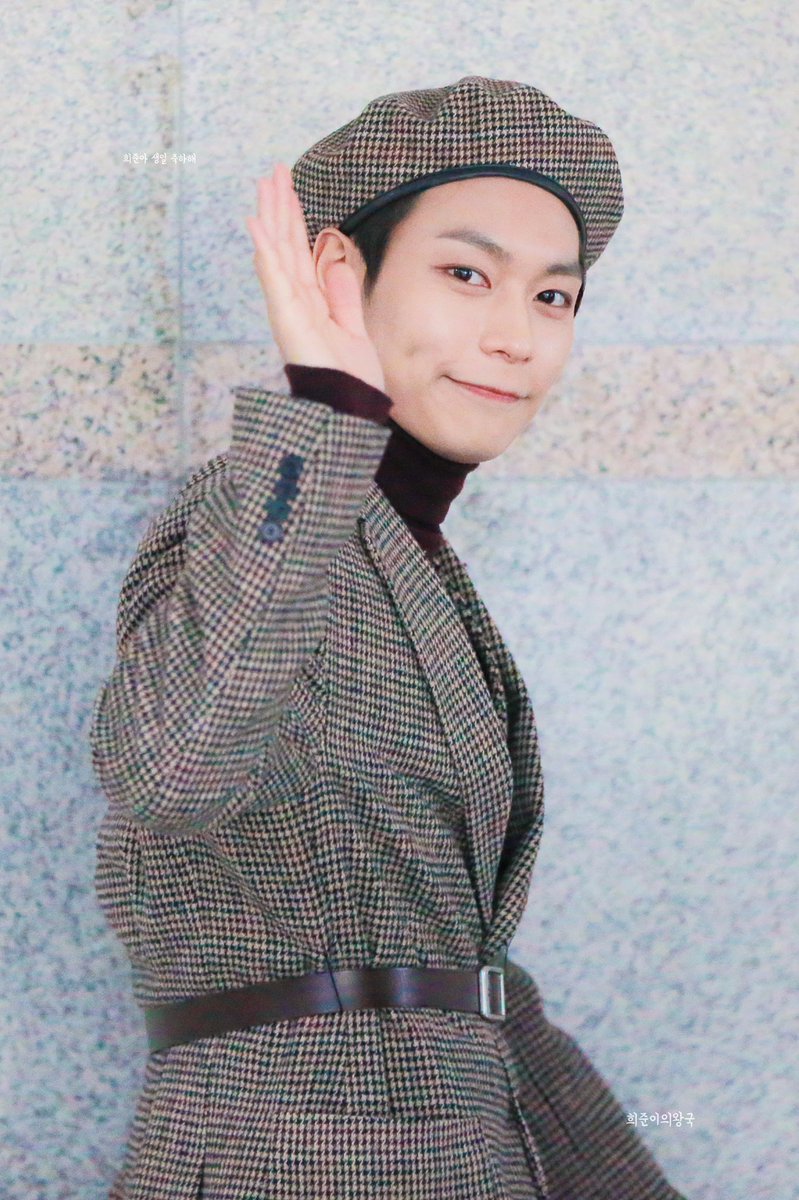 HeeJunsKingdom's tweet photo. #오희준 #HappyHeeJunDay 

생일 축하해 내 사랑 https://t.co/0Jn0sydsrV