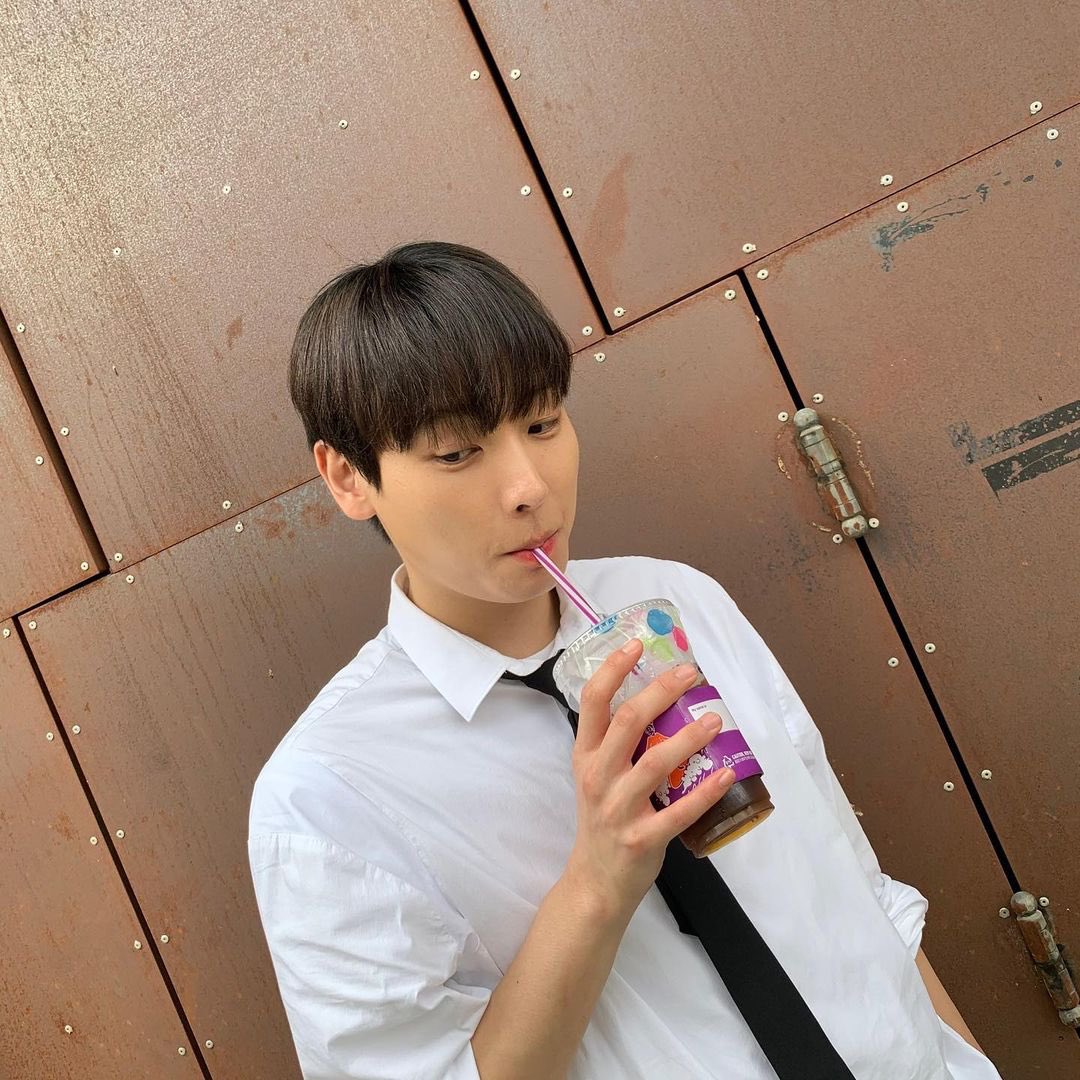 SF9ArmyDays's tweet photo. 500 Days until Inseong's discharge https://t.co/jHI5Q5jOUs
