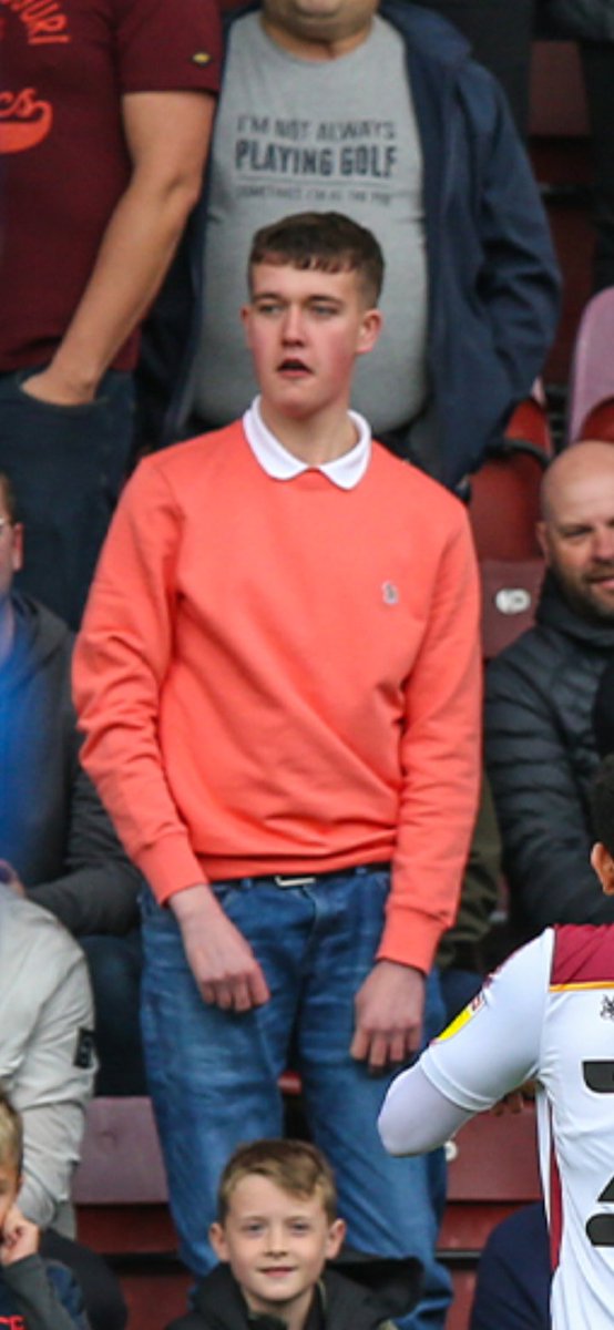 lofty2021's tweet photo. @officialbantams @officialcufc @AngolLee @OFFICEINTERIOR5 This lad could cut his toenails without bending his knees. #bcafc #gogogadgetarms https://t.co/SbqpxKgWBb