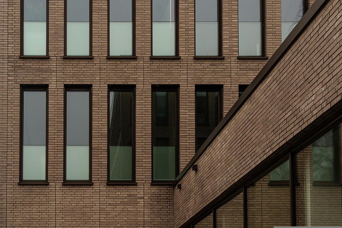 GenetGroup's tweet image. Not sure where to begin your search for commercial property in Florida? Our experienced team makes Genet Property Group the best option for office and warehouse space in South Florida and Tampa. 
Get in touch with us today to get started! 
(954) 572-9159