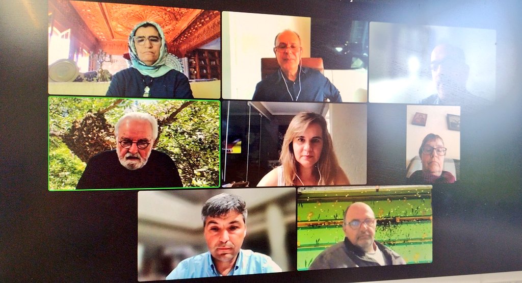 iprg_buzz's tweet image. Closing remarks from the IPRG board - we've done it! 3 days, over 40 talks, about 30 nations represented by our delegates, lots of questions asked, many answers given - lots more food for thought!

Follow us and keep in touch via iprf.info. Now time for a rest! 🌿🐝