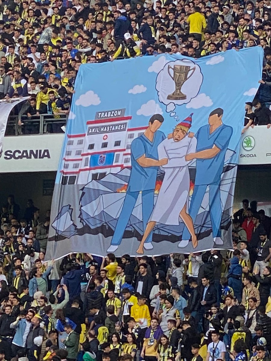 Fenerbahçe tribünlerinde açılan pankart.