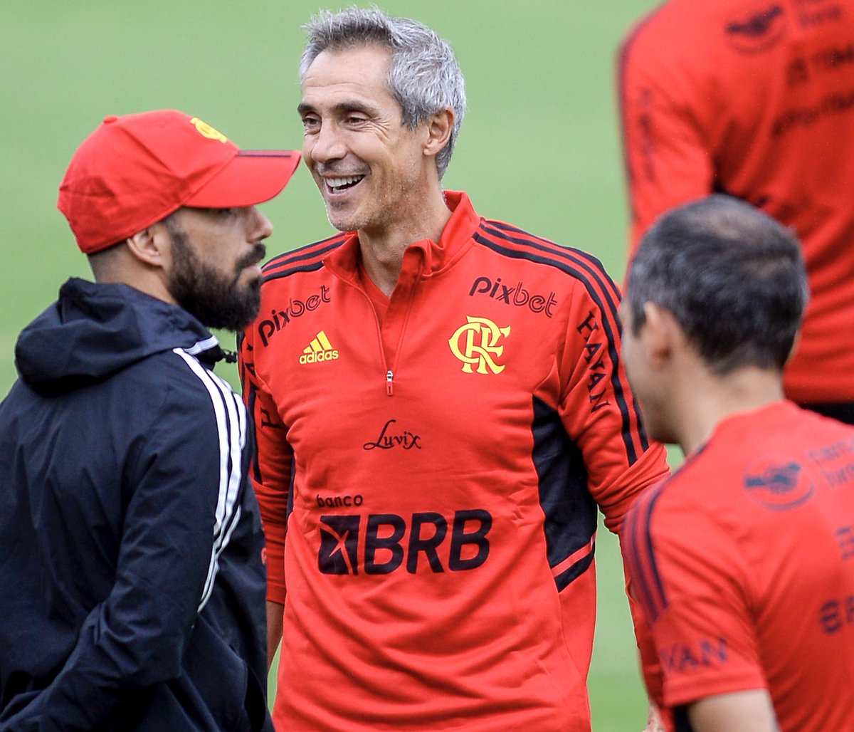 🇵🇹🌹 #VamosFlamengo 📸: @mcortesdasilva8 /CRF