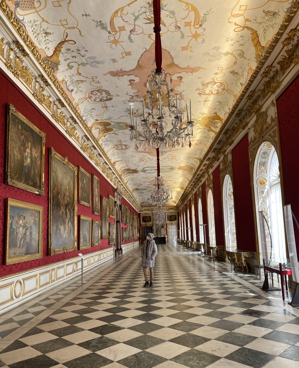 saminmuc's tweet photo. Bestimmt eines der schönsten Barockschlösser Deutschlands: Das Neue Schloss Schleißheim mit Gemäldegalerie fast für mich allein gehabt #MucToDo https://t.co/gHGcdAFmjq