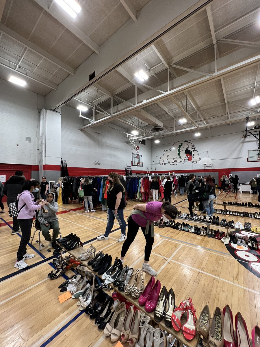 Prom Project Hamilton tweet media