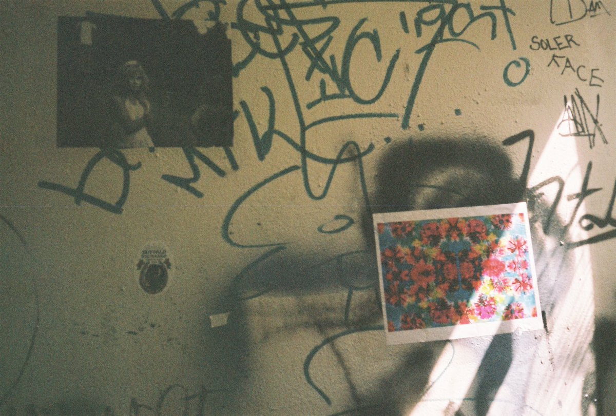 PhotographyPoff's tweet photo. mpls graffiti pics 🤩 #35mmfilm #graffitiart https://t.co/4jDyfSN36V
