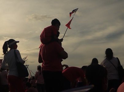 Juandabaptist's tweet image. Para sa susunod na henerasyon #10RobredoForPresident #AngatBuhayLahat