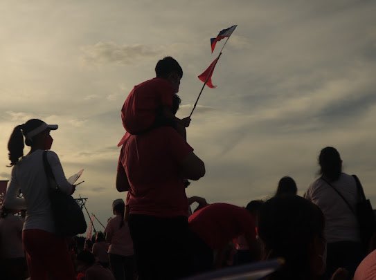 Juandabaptist's tweet image. Para sa susunod na henerasyon #10RobredoForPresident #AngatBuhayLahat