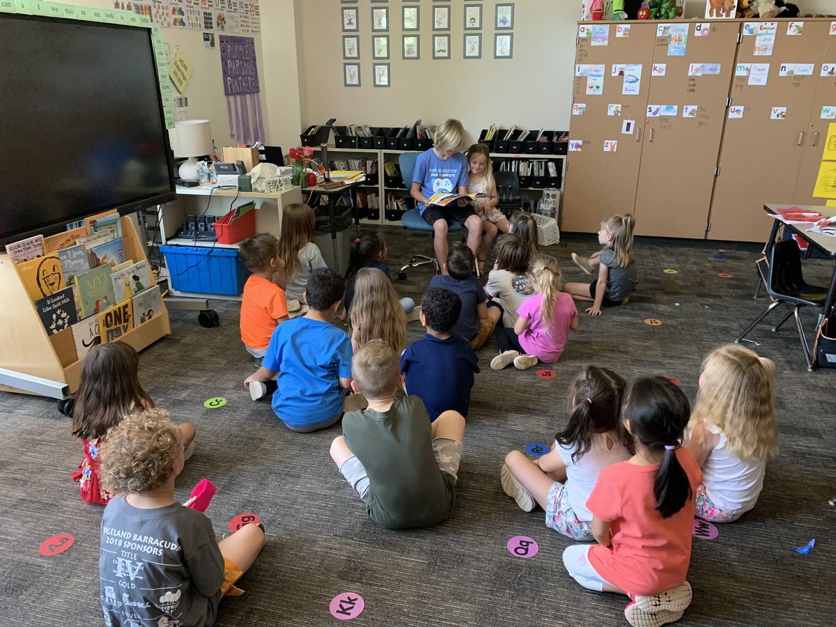 Guest readers bring us joy, and remind us that practice at what might be hard right now will eventually pay off!!! It’s made all the better when it’s an older sibling. 🥰 <a href="/popepanthers/">🅟🅞🅟🅔  🅟🅐🅝🅣🅗🅔🅡🅢</a> <a href="/popereads/">Pope Elementary Library</a>