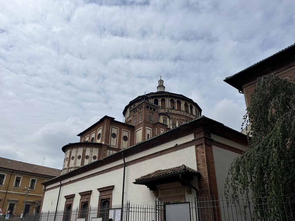 KYOCR's tweet photo. Milan…
#simplementehermoso https://t.co/RFWXW4YPYr