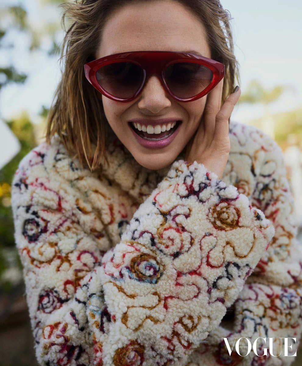 EliOlsenFr's tweet photo. #PHOTOSHOOT | #ElizabethOlsen for Vogue Hong Kong | 2022

https://t.co/bZlnALB0cD https://t.co/xFo5O3IJjd