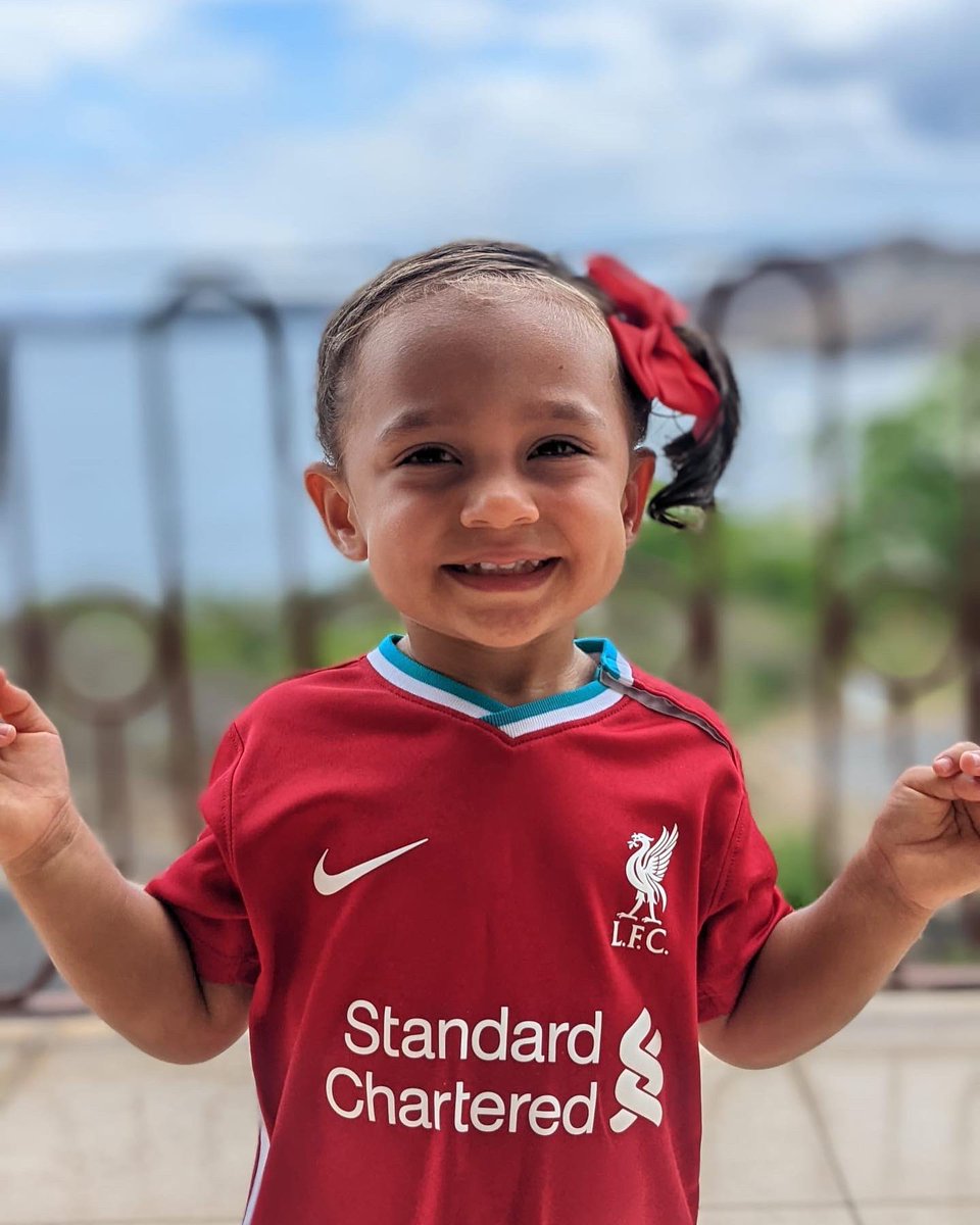 MeliQ's tweet photo. Game ready in Paradise! #MyPLMorning #Liverpool https://t.co/VZssq7m7c5