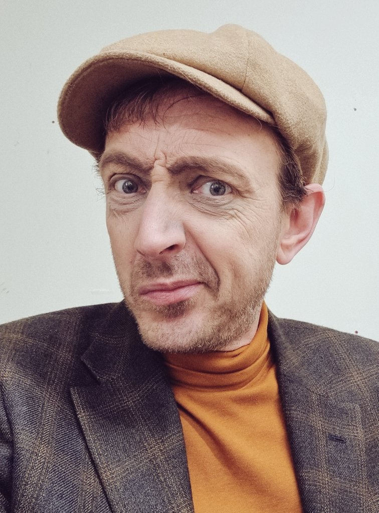 BenCooMu's tweet image. Can you guess who I've been playing today? #actorslife