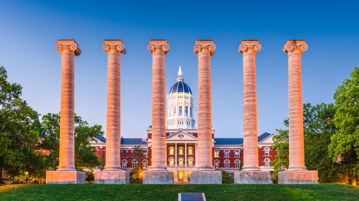 insidehighered's tweet photo. .@Mizzou sanctioned 13 students after a first-year pledge attending a fraternity party last semester was hospitalized for alcohol poisoning. #ICYMI https://t.co/sN2Xp20Yvp https://t.co/yMBihv1zRp