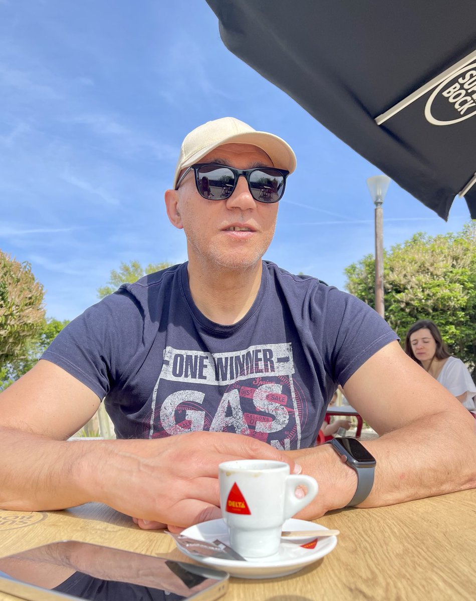 joaojmendes's tweet photo. 30° Here ! ☀️☀️🙏🏼🙏🏼😀😀!
#Porto #Relax #springlikesummer https://t.co/NEFwdgNLU8