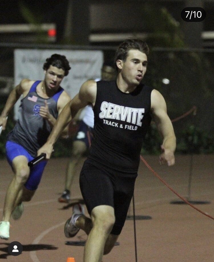 tiffanyblein's tweet photo. Show Time! CIF Prelim Day!  @brockbeuerlein4 Run like the wind! 4x400 &amp; 110 Hurdles @Servite_XC_TF @DBlein4 https://t.co/JBjt3O85C4