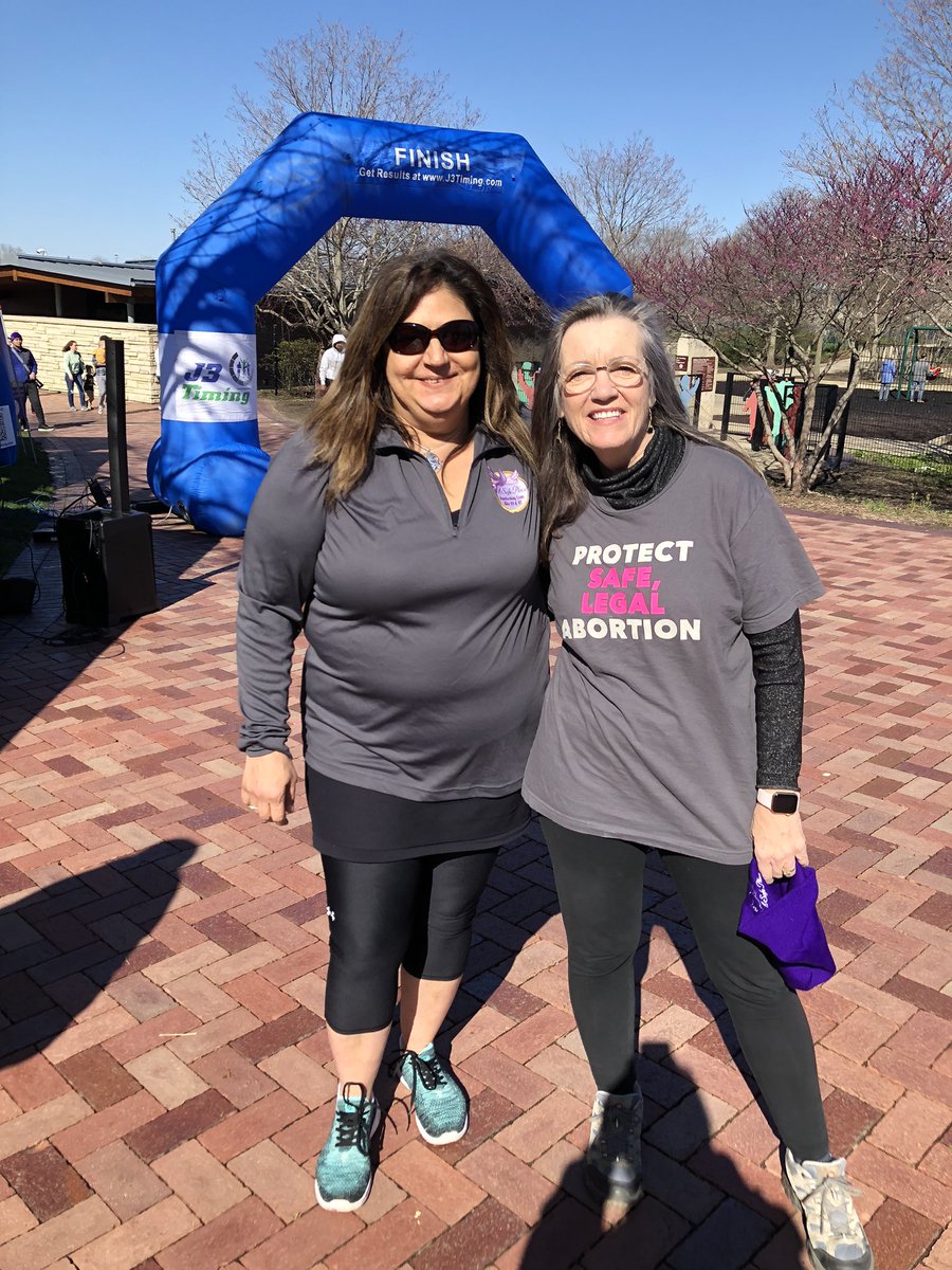 MelindaForIL's tweet photo. Thanks to everyone who came out to the 5K this morning…for the first time the 5K was sold out! Your participation assures that @ASafePlace2 can continue to serve and empower domestic violence and human traffic survivors. I’m proud to be a member of A Safe Place Board. https://t.co/k8Ebwru7nx