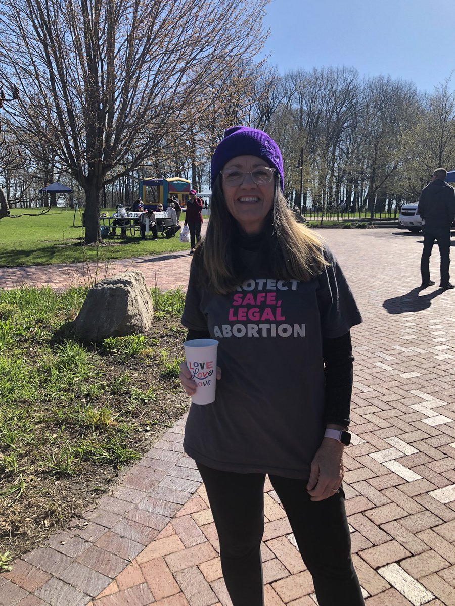 MelindaForIL's tweet photo. Thanks to everyone who came out to the 5K this morning…for the first time the 5K was sold out! Your participation assures that @ASafePlace2 can continue to serve and empower domestic violence and human traffic survivors. I’m proud to be a member of A Safe Place Board. https://t.co/k8Ebwru7nx