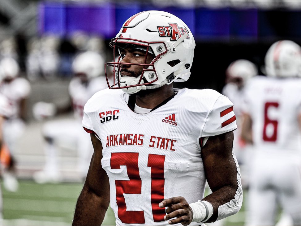 Congratulations to my son <a href="/Alan_Lamar05/">Alan Lamar</a> on his graduation from <a href="/ArkansasState/">Arkansas State</a> with his Masters of Science in Executive Sports Management.  He leaves <a href="/AStateFB/">Arkansas State Football</a> as a FBS ALL-AMERICAN!!!!