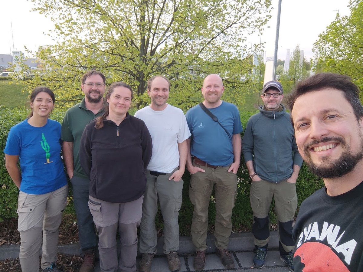 AlkaWildlife's tweet photo. Fortunately, with the support of @EEANorwayGrants, an international team of zoologists spent last week exploring both historical and recent areas of occurrence of the species in the Czech Republic. https://t.co/2muSeI1ScU