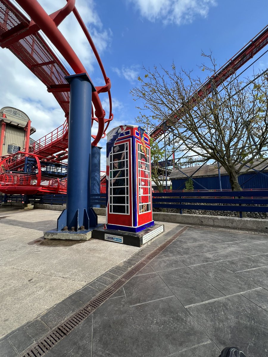 PBThrills's tweet photo. #RingARoyal @TimmyMallett 🎢🎢 https://t.co/fJqoghnRyx