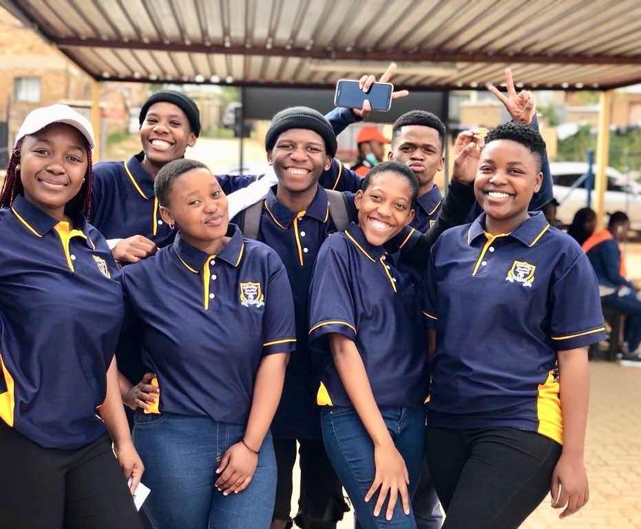 pyma_SA's tweet photo. #TeachersAppreciationweek

Today,our Tutors met with the @go2uj Tutors to provide academic support to learners attending the Saturday #AfterschoolProgramme.Many thanks to the University of Johannesburg Community Engagement for the continued support. https://t.co/8vZrDWd5Qb