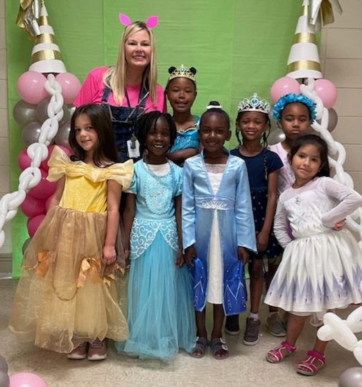 Kindergarten students participated in their annual Fairy Tale Ball. So many fairytale characters! @HSVk12 @lmsbarnett