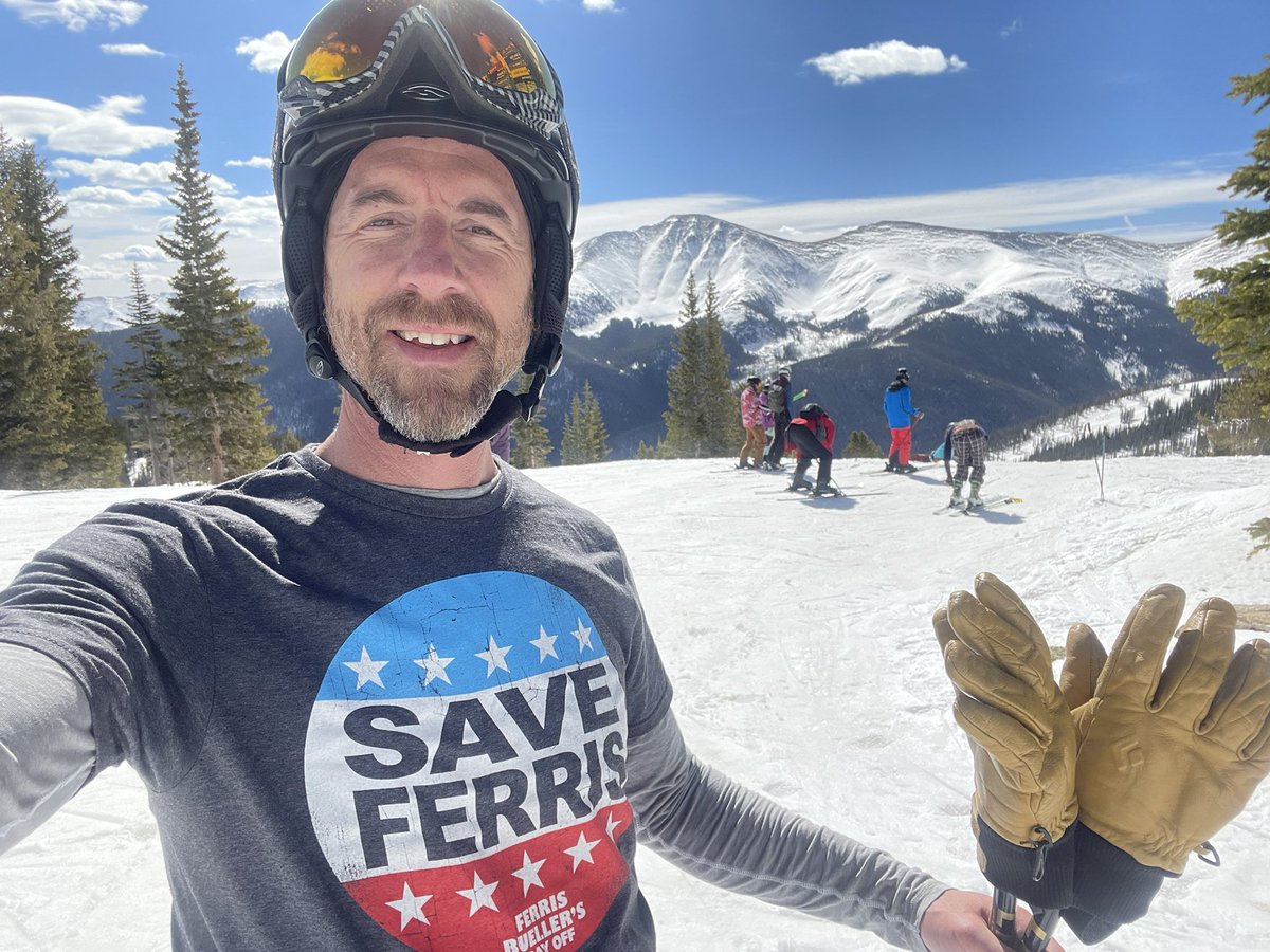 FlagstaffDean's tweet photo. @talkSPORT Enjoying a great broadcast of a very entertaining game while shredding some Spring snow at WinterPark/Mary Jane, Colorado! Can’t think of anything better to stream in my helmet on a beautiful day! https://t.co/6hozZO64MH