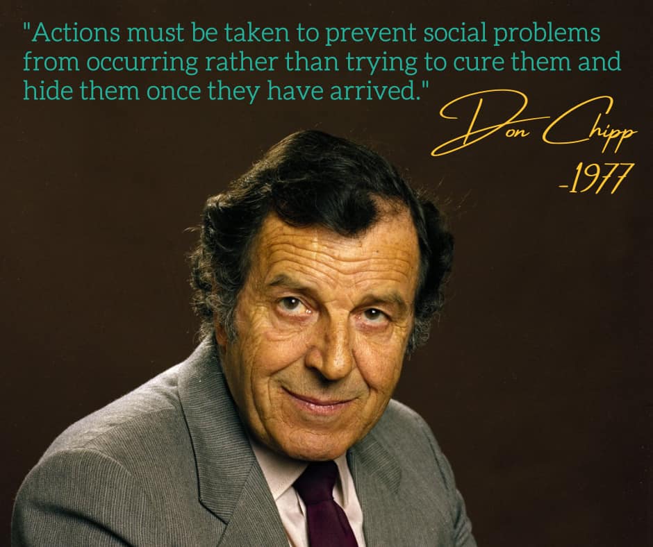 AustDems's tweet photo. We’ve always known throwing money at
problems doesn’t mean they go away.

This election let’s address the big issues in our society
before it’s too late: https://t.co/wYIalyKPuc

#auspol 
#BringBackIntegrity
#BringBackAccountability
#BringBackTheAustralianDemocrats https://t.co/QtdAXUWkJc