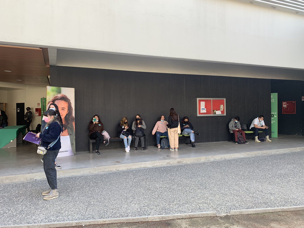 SantotomasSJ's tweet photo. La primera prueba estuvo intensa 😵‍y es necesario un poco de descanso 🙌. Aprovecha y recarga energías, porque pronto seguimos con nuestro #EnsayoPAESST2022.
@SantoTomas_ST https://t.co/In9CdMSorP