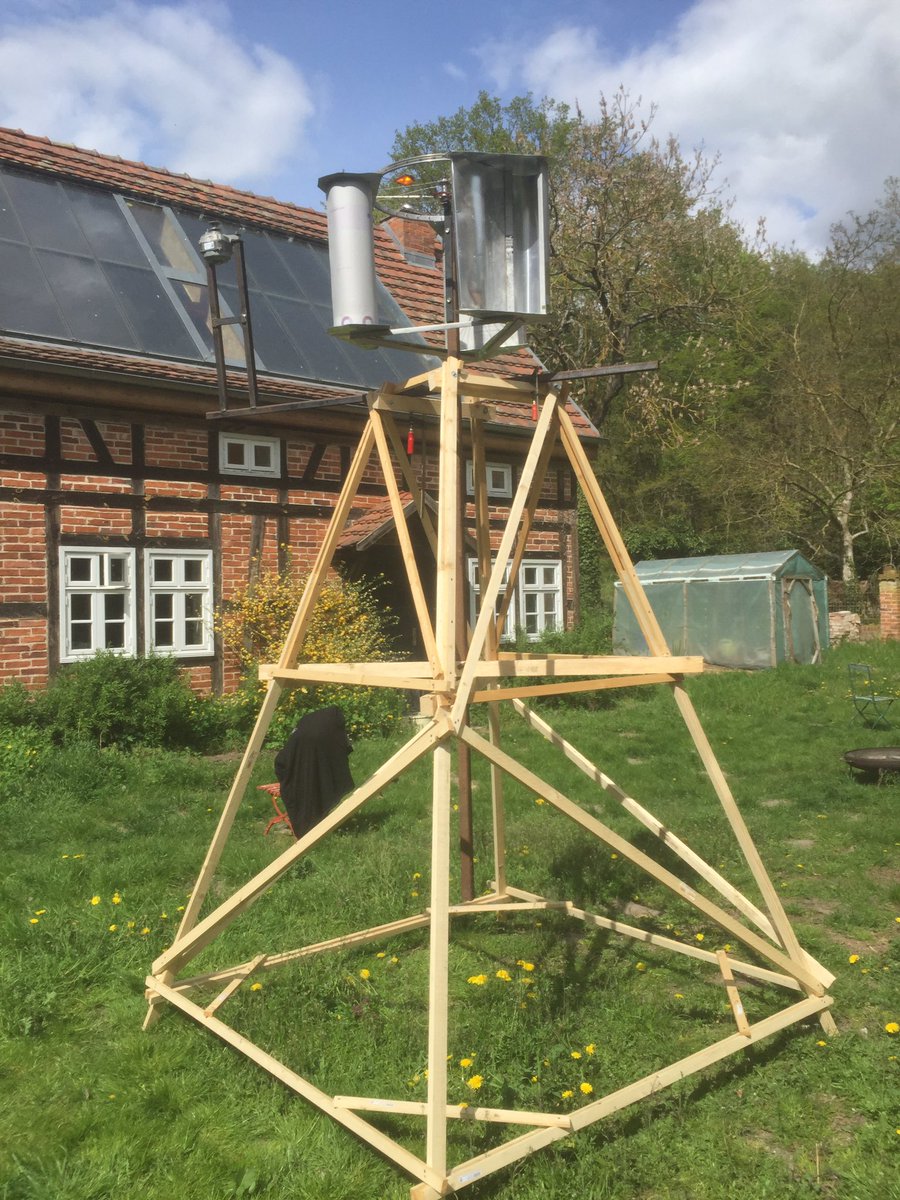 solarpunks tweet media