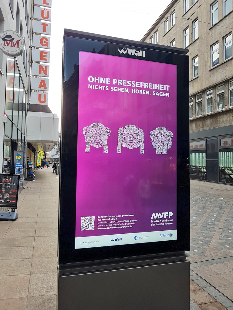 PVRuhr's tweet photo. Entdeckt: Werbung für #Pressefreiheit in der #City von #Dortmund am #Ostenhellweg ... https://t.co/sFYNUe4Tnr