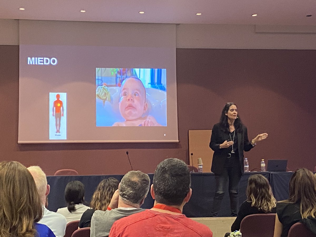 Broche final a estas magníficas jornadas #JIPAtq20,con la gran Mar Romera. Esto es un auténtico gustazo. Gracias siempre <a href="/cepantequera/">cepantequera</a> ❣️