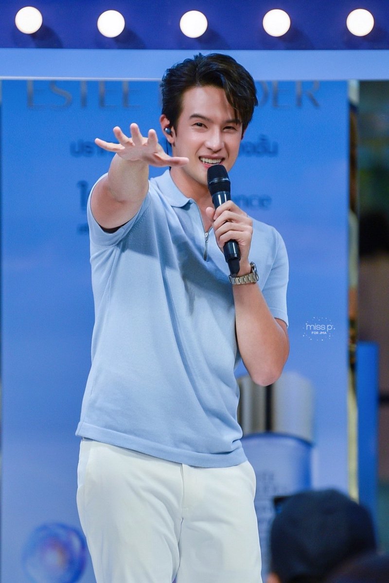 misspforjma's tweet photo. 220505 Estée Lauder Micro Essence Treatment event at Siam Paragon 

รับพลังบวกกันไปเยอะๆนะ 🥰

#jamesma
#เจมส์มาร์ https://t.co/UsB5fSqOh4
