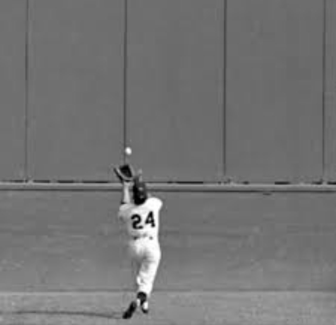24 is 91.  Happy birthday to Willie Mays. The GOAT. 
