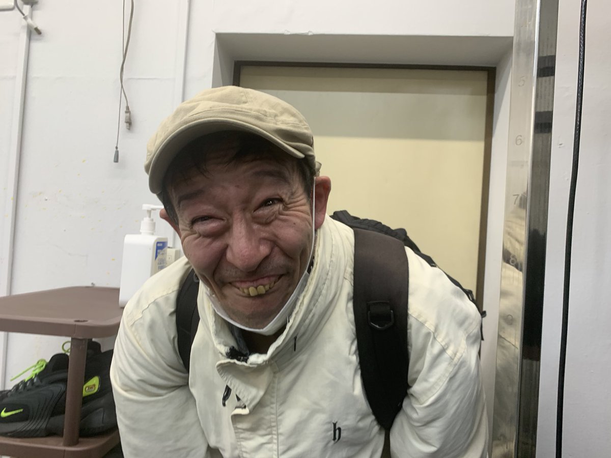 mm25luv's tweet photo. チンパンさんに会える豪傑道場にみんな来よう！💪
#豪傑道場 #armwrestling #アームレスリング  #腕相撲 #チンパンG https://t.co/3ezoaROdhA