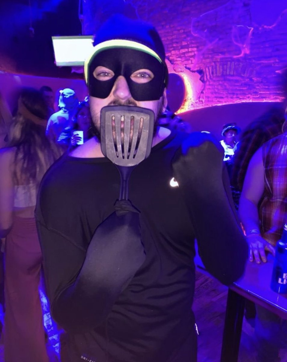 ThisIsNotSamC's tweet image. 