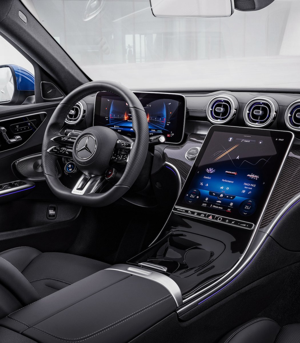 MercedesBenz_DE's tweet photo. Setzt Maßstäbe bei innovativen Antriebslösungen: das Mercedes-AMG C 43 4MATIC #TModell. 
▶️ https://t.co/wpiVYoxnm7

[Mercedes-AMG C 43 4MATIC T-Modell | WLTP: Kraftstoffverbrauch kombiniert: 9,2-8,8 l/100 km | CO₂-Emissionen kombiniert: 209-199 g/km | https://t.co/7NoxCRGJcg] https://t.co/lwjh0pawwf